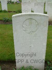 Etaples Military Cemetery - Lowrie, E H
